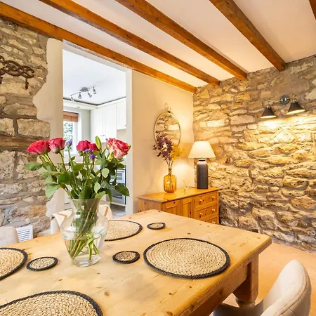 Host & - Hutton-le-hole Hutton le Hole