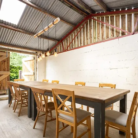 Host & - Hutton-le-hole * Hutton le Hole