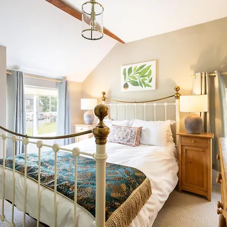 Host & - Hutton-le-hole Hutton le Hole